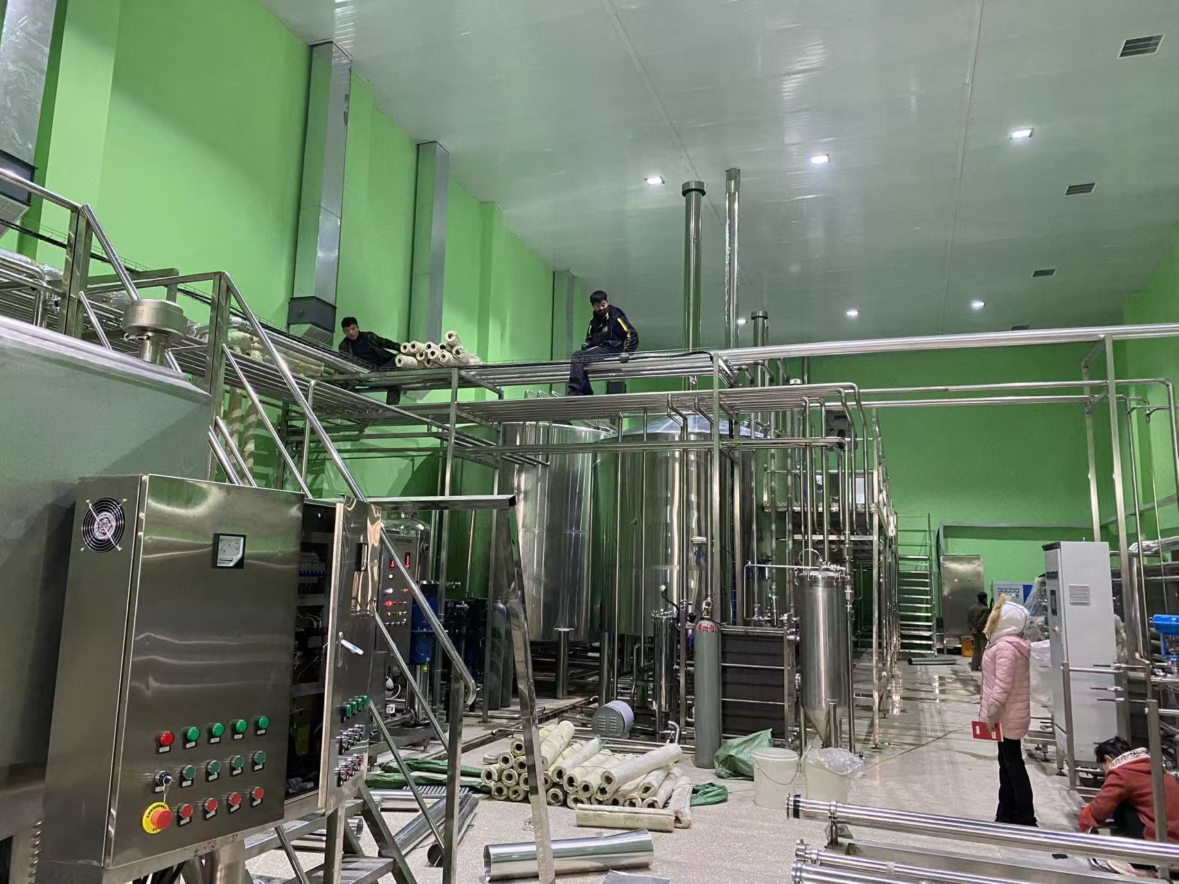 招远精酿啤酒设备厂—精酿啤酒设备制造：传承工艺与创新科技的交融